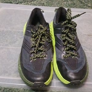 hoka one one speedgoat 3.